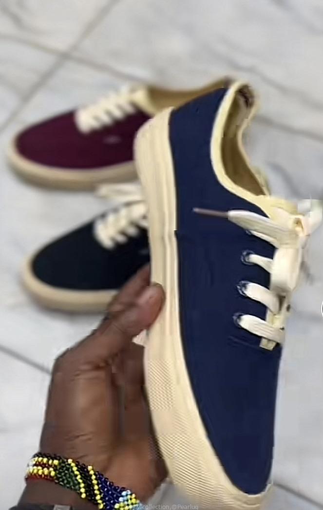 Sneaker