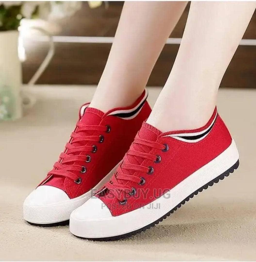 Ladies kicks