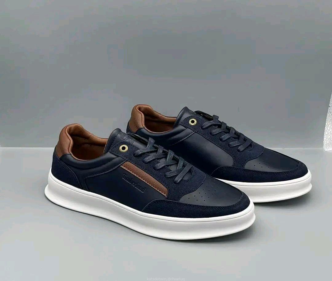 Unisex vans