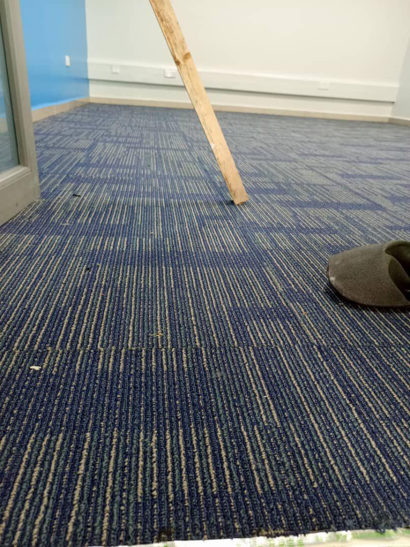 CARPET TILES