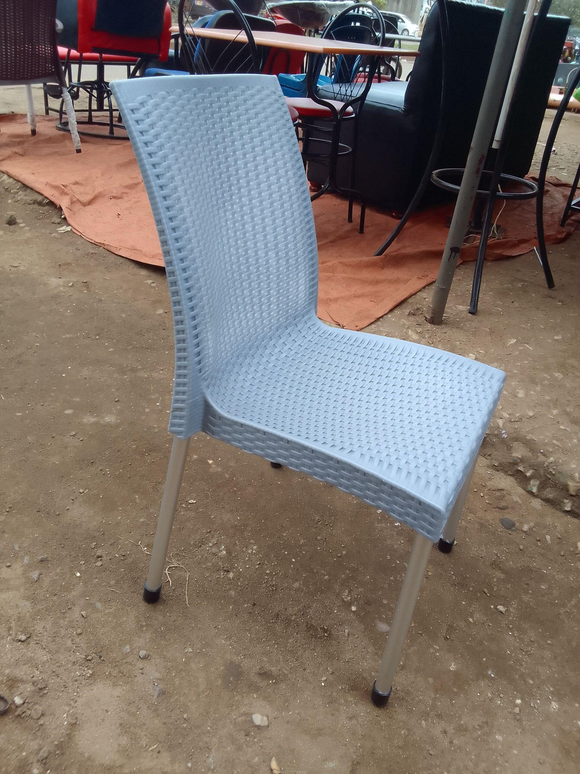 Restaurant chair