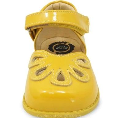 Kid’s shoes