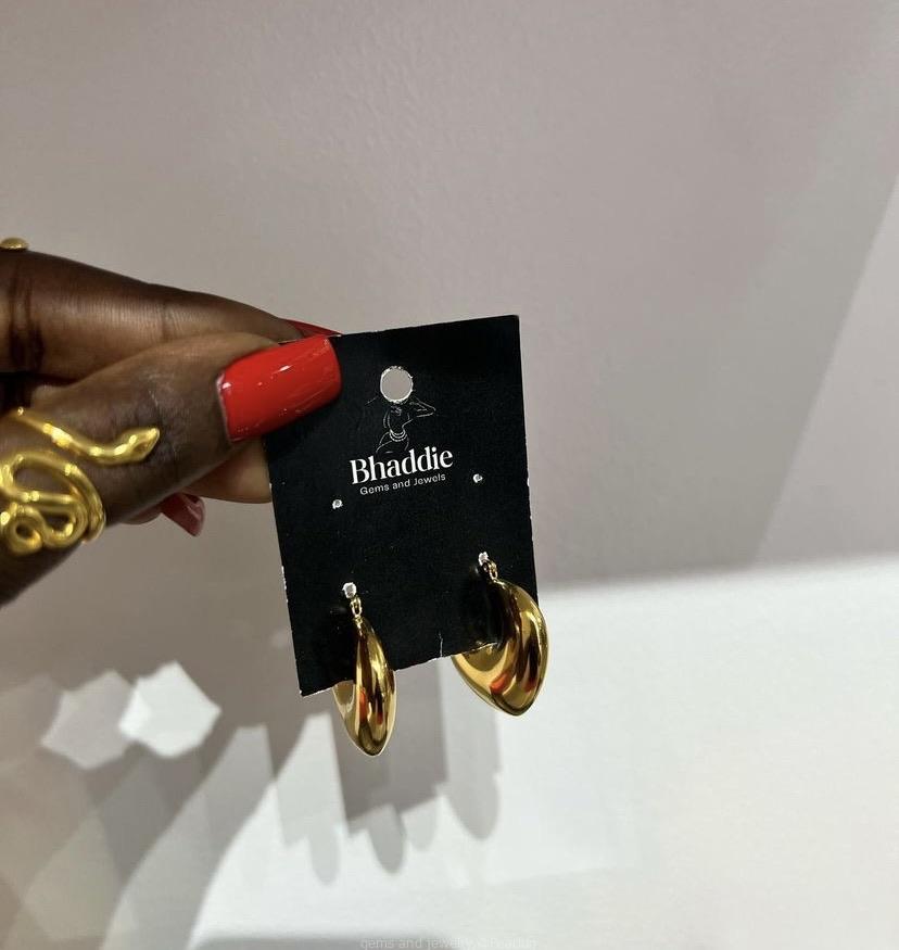Ear rings