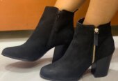 Ladies boots