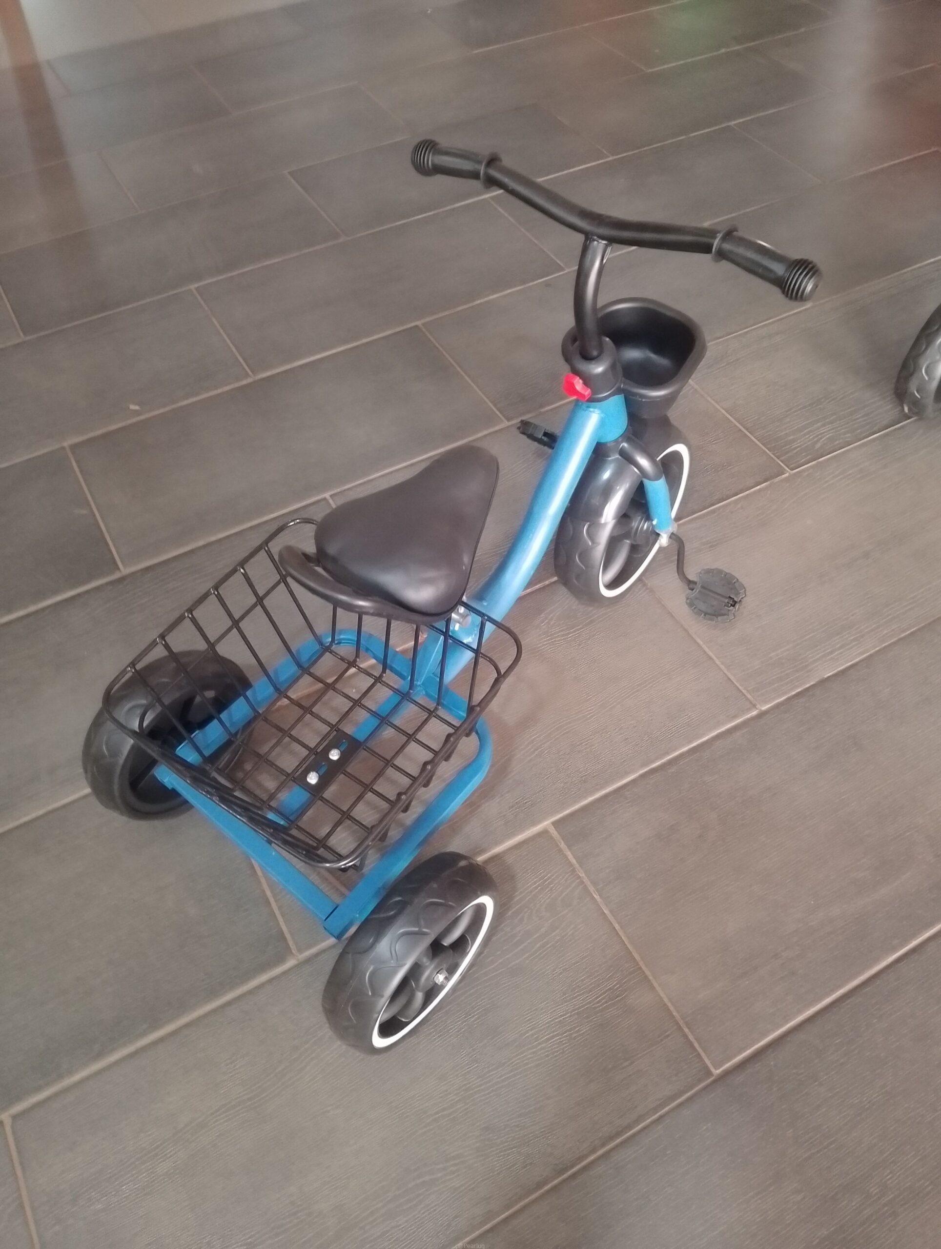 Basket tricycle