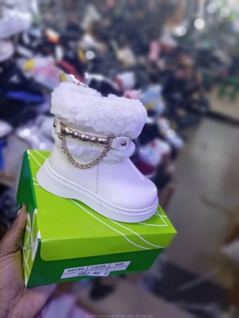 Children shoe