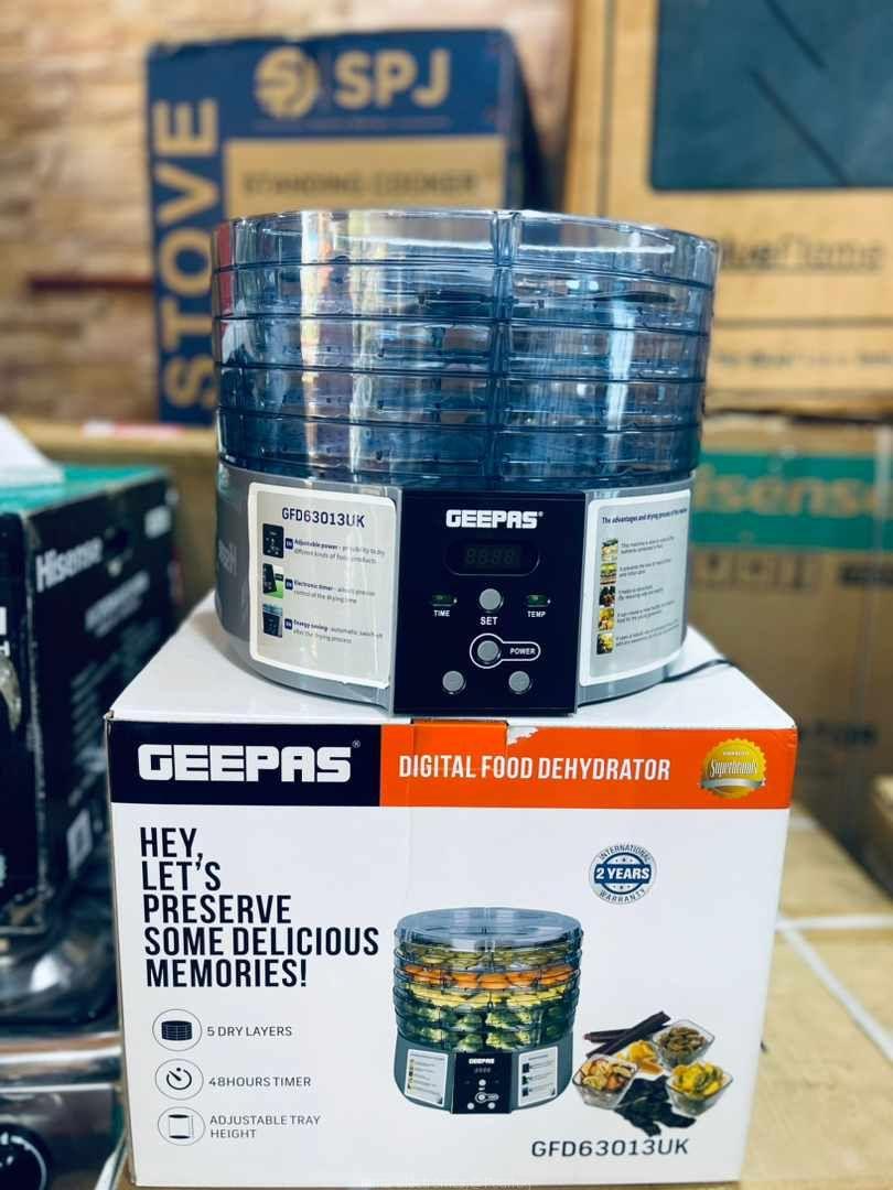 GEEPAS FOOD DEHYDRATOR