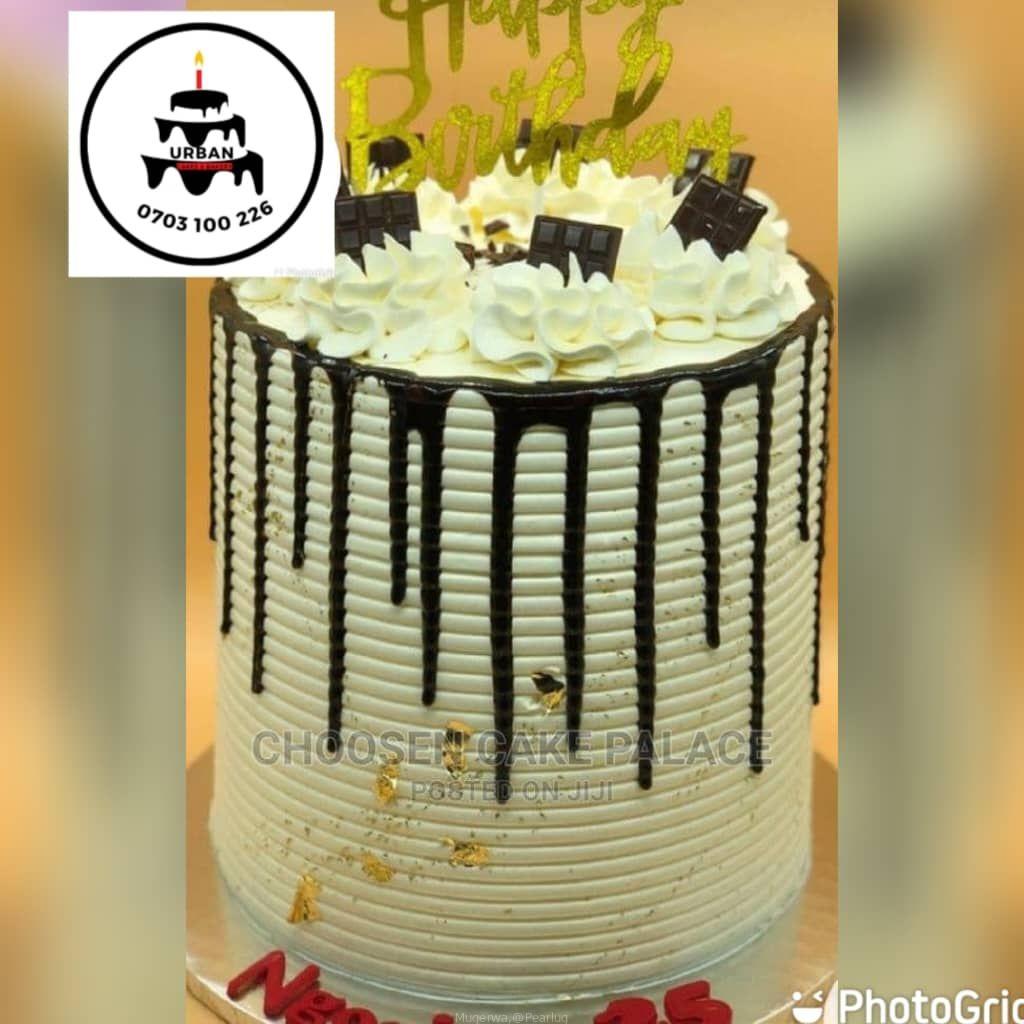 Birthdays cakes cream surprises gifts money bouquet flowers