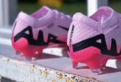 Football shoes