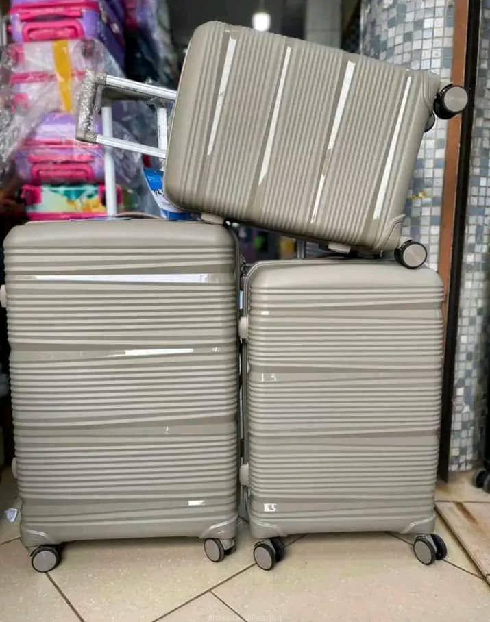 Suit case
