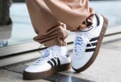 Moccasin and gentle