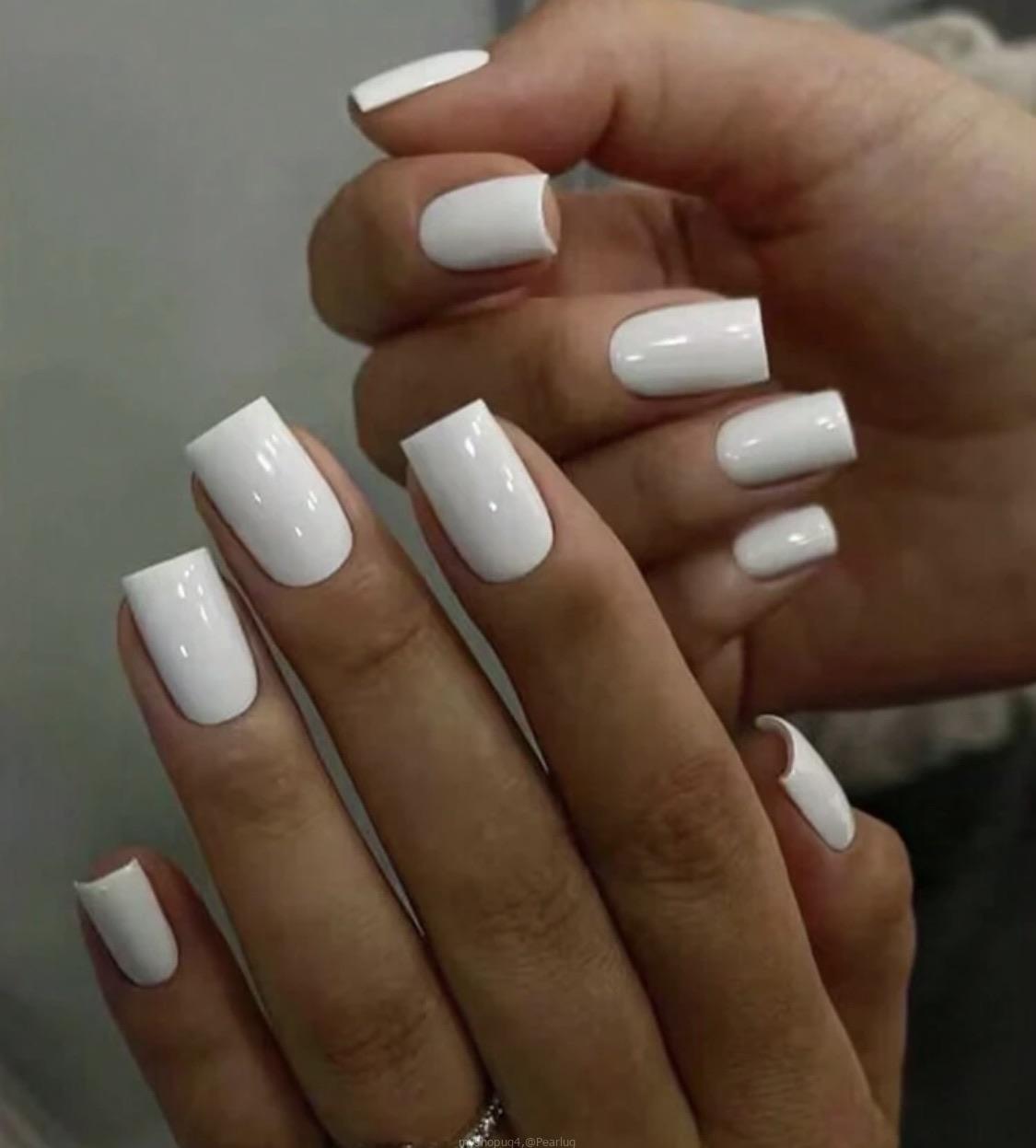 Press on nails