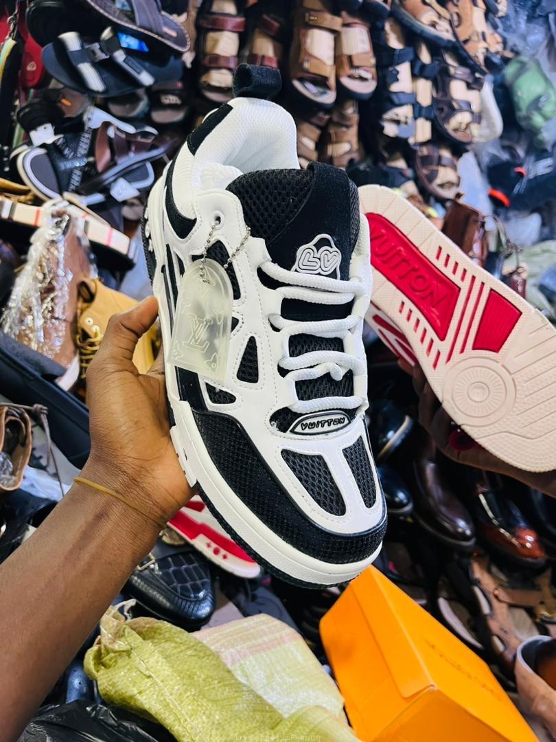 LV designer shoes