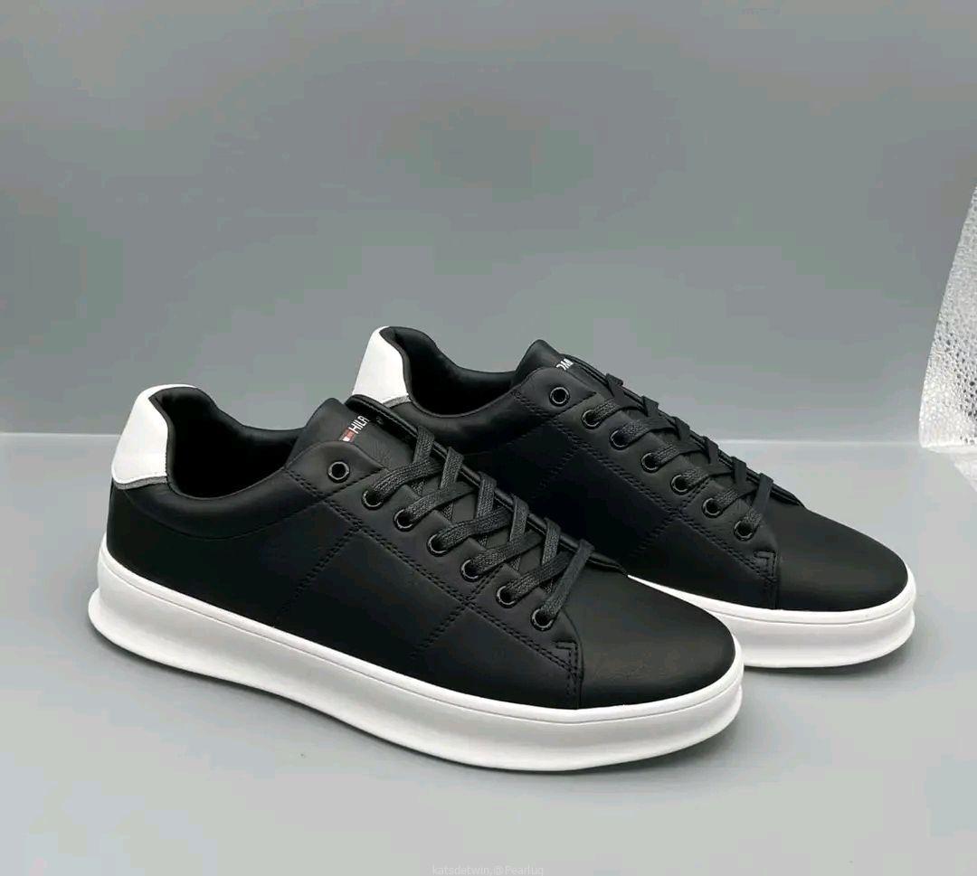 Unisex vans