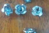 Tee nut / mental nut