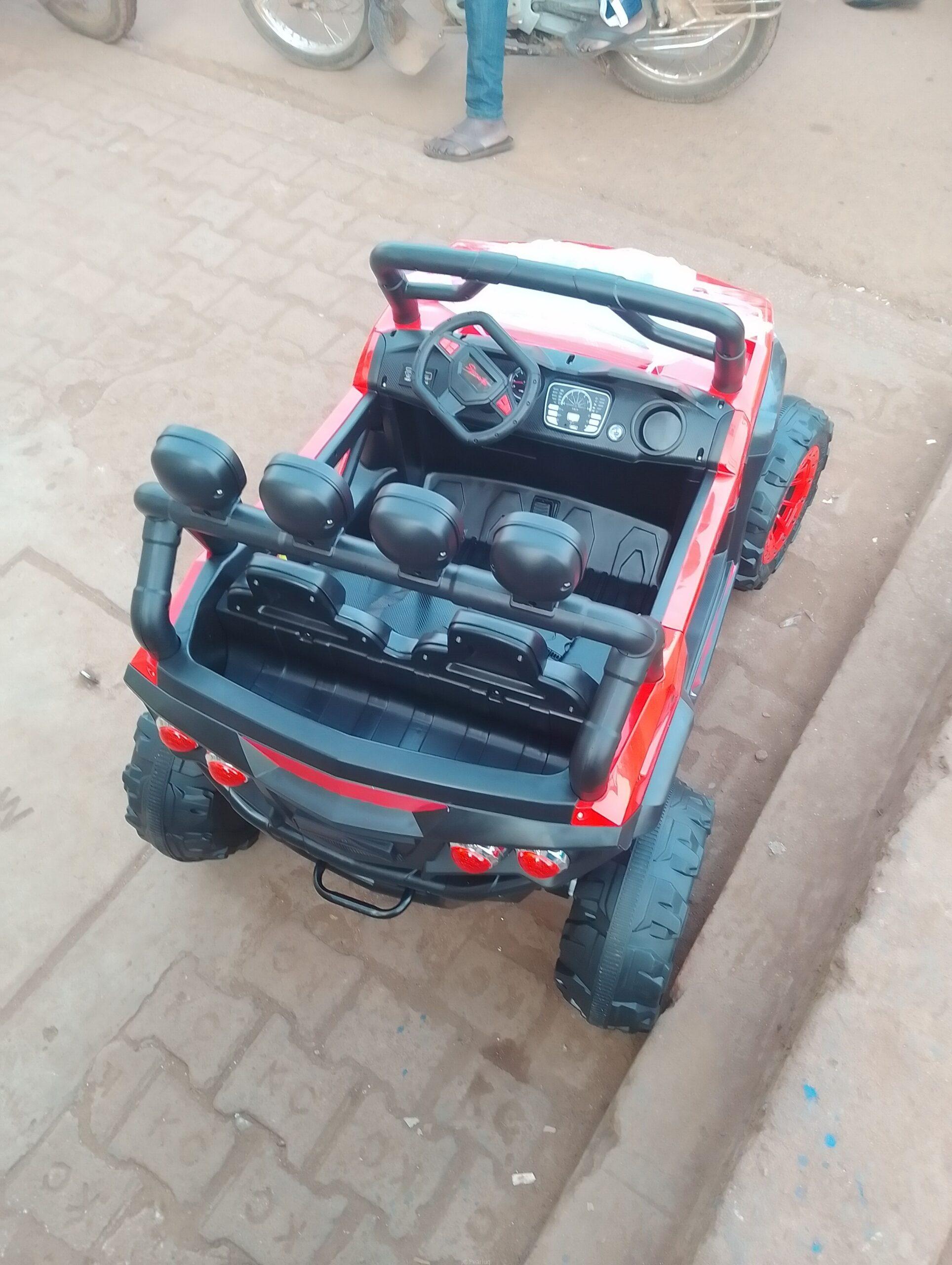 Kids electric toy car
