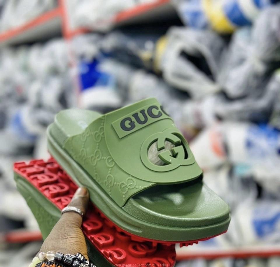 Open sandals