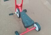 Portable kids tricycle