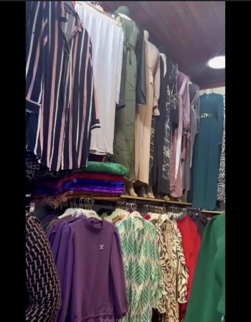 Female casual dresses and all wears