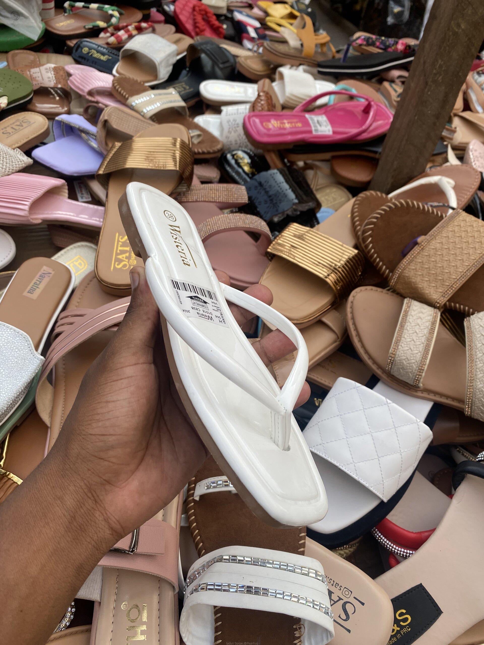 Lady’s sandles