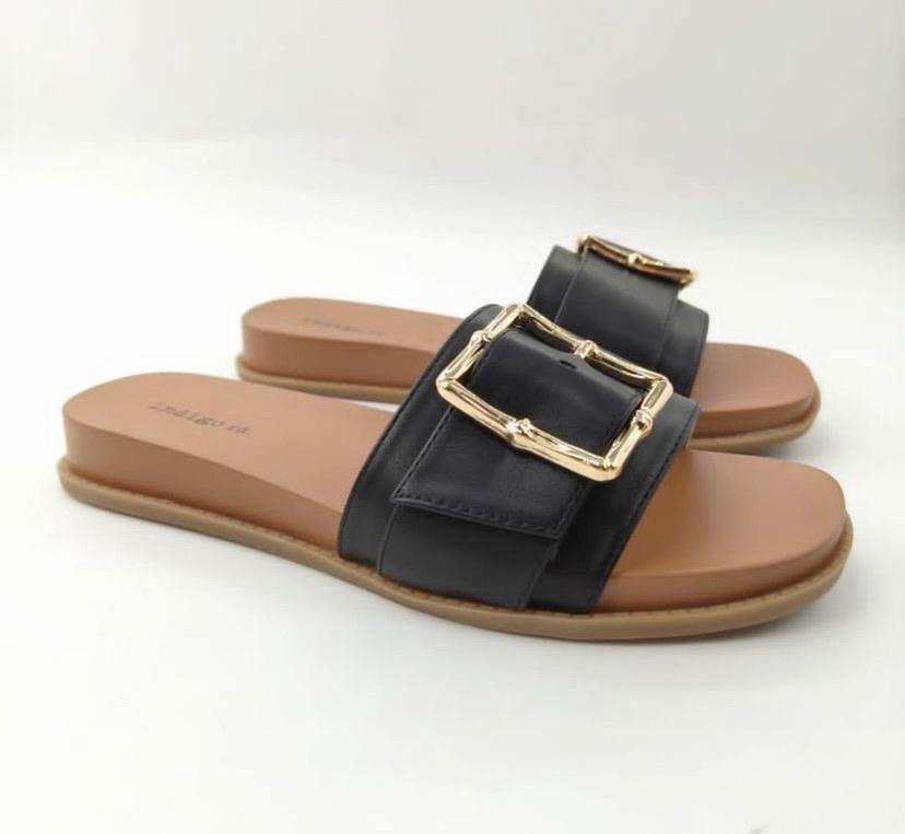 Open shoes