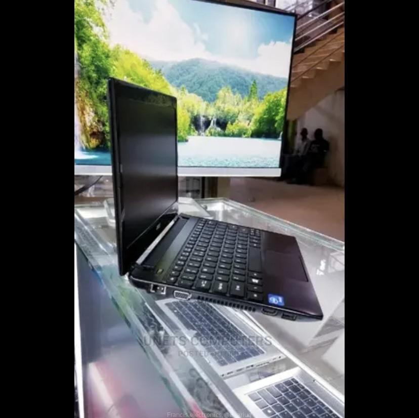 HP and Samsung Laptops