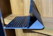 Smart keyboards for tablets