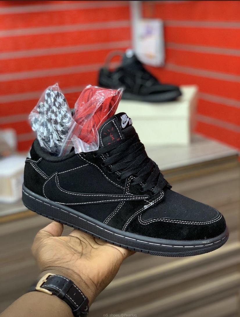 Nike SB , Jordan 4 short nake