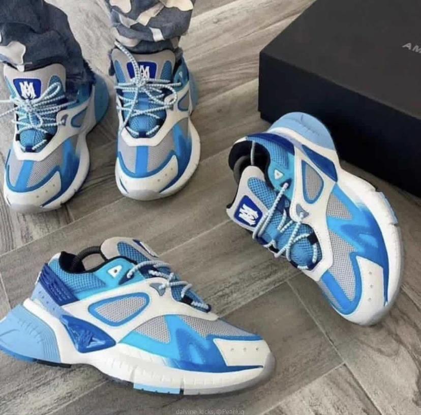 Casual shoes