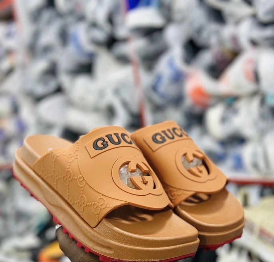 Open sandals