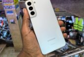 iPhones and sumsung