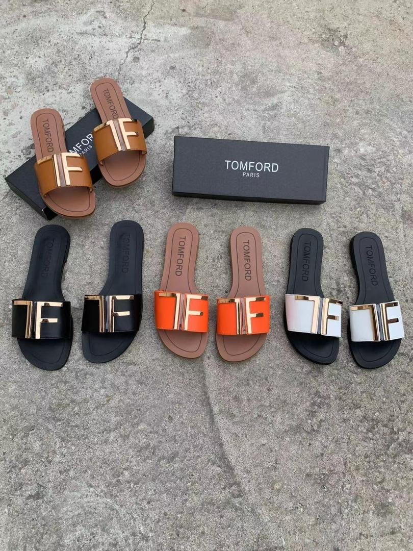 Ladies flat Shoes