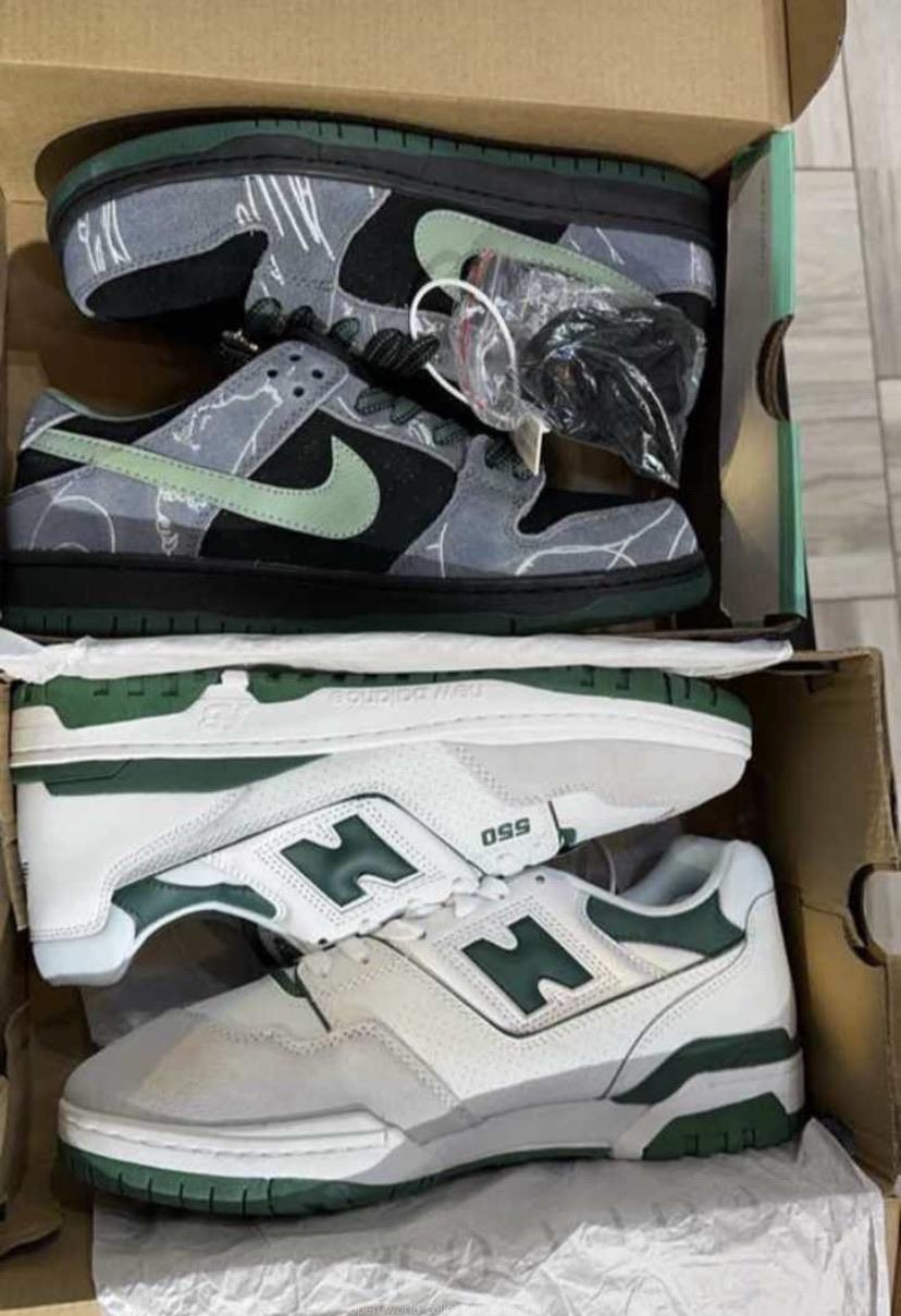 Canvas shoes