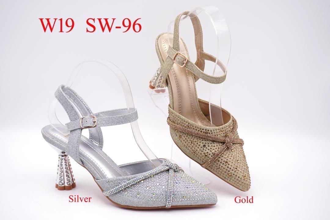 Ladies shoes