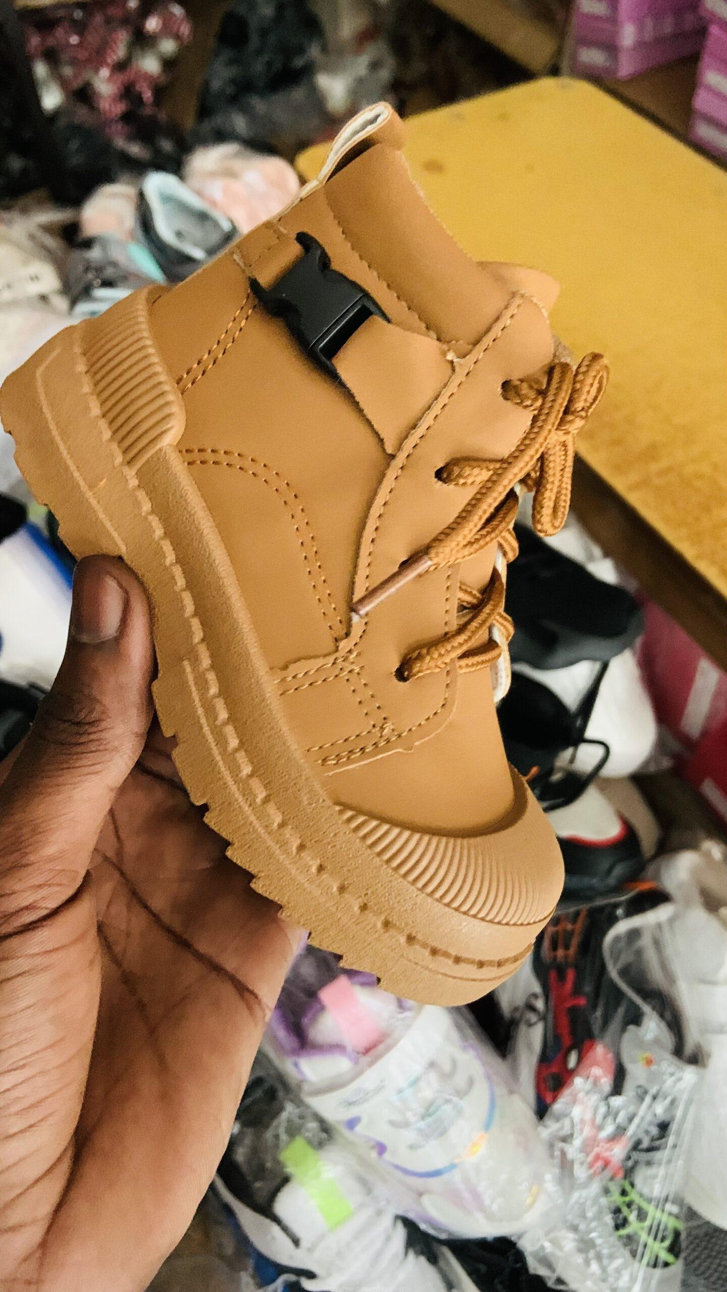 BeeLine kids Timberland