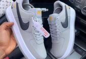 Nike airforce 1biglace