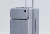 Plastic suit case