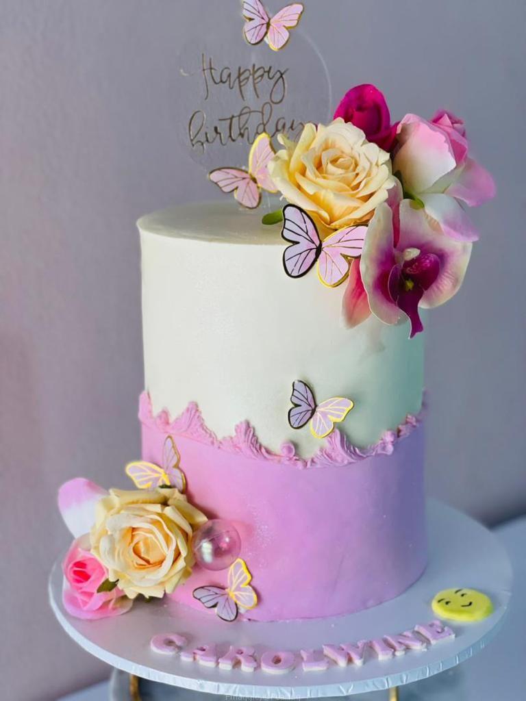 Fresh tasty Cakes