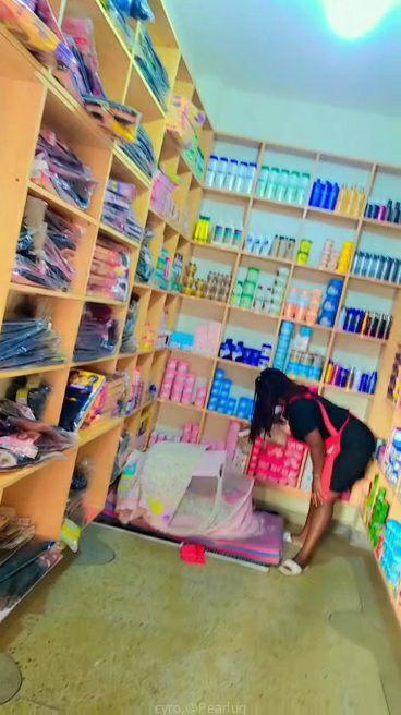Cosmetic shop