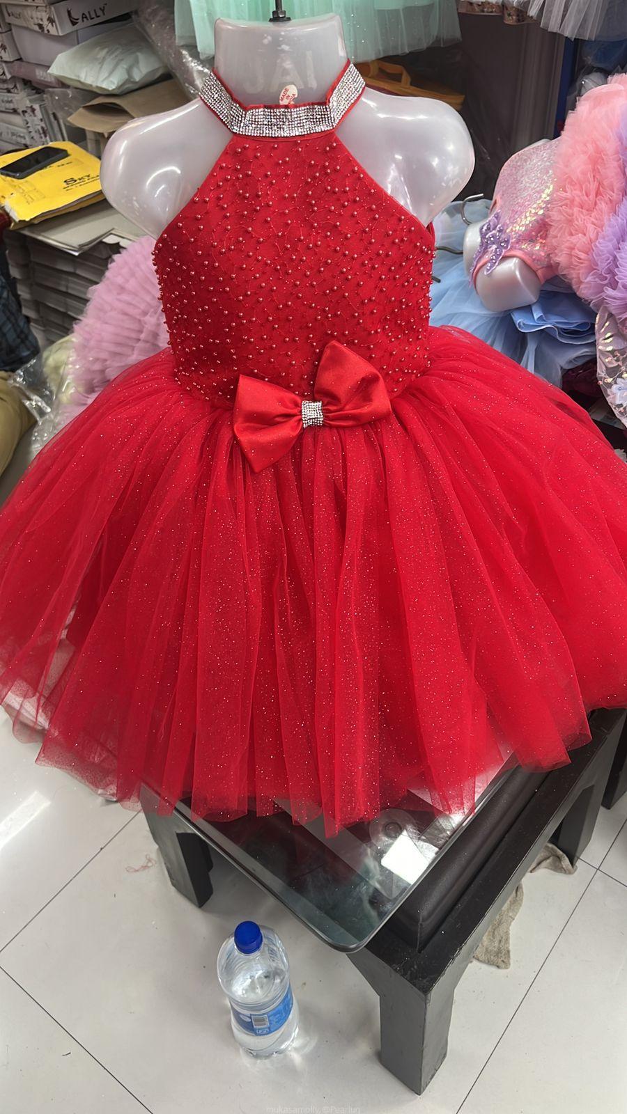 Kids clothing
