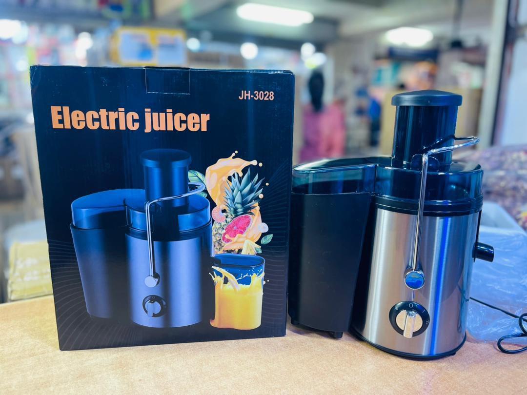 commercial juice blender