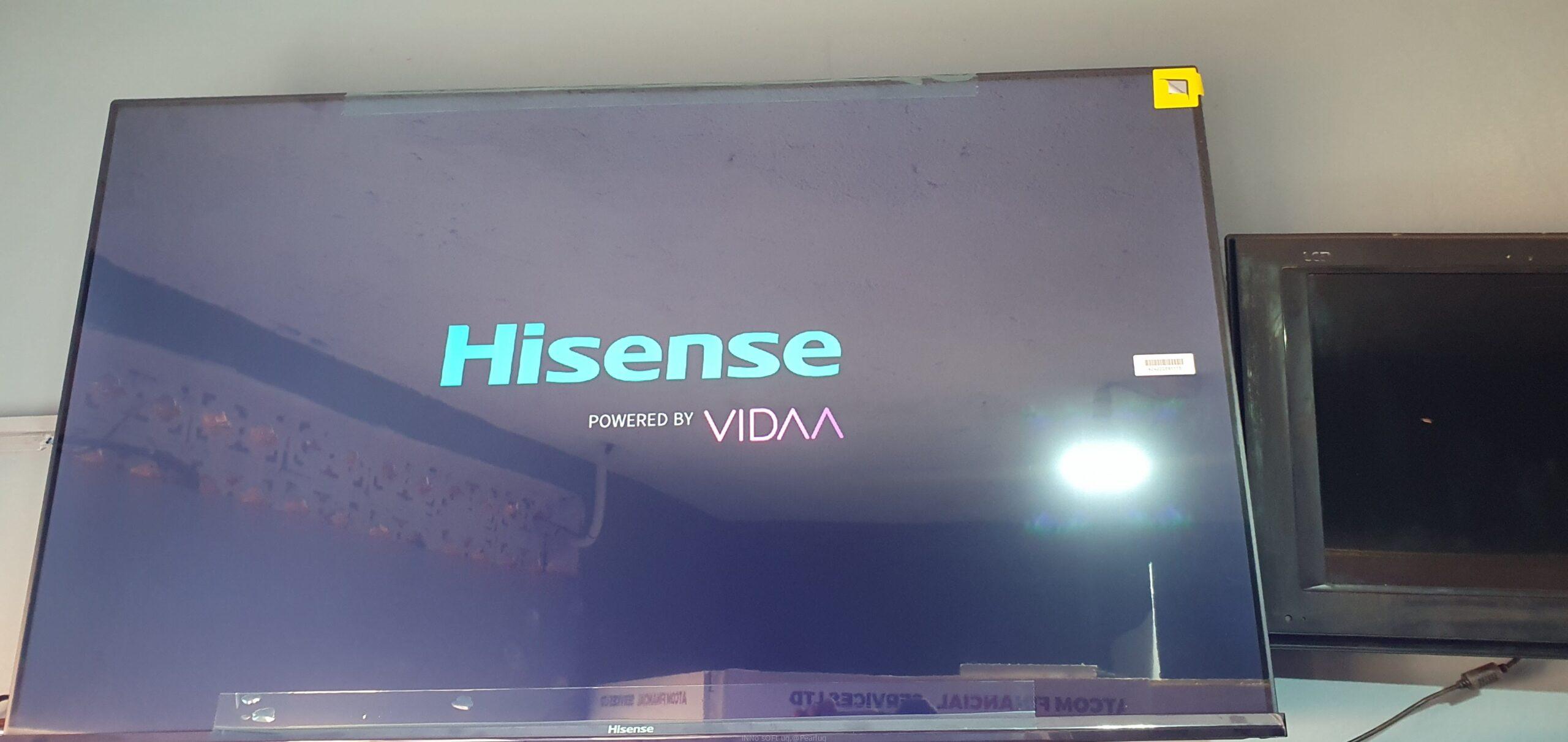 Hisense frameless smart 43 inches