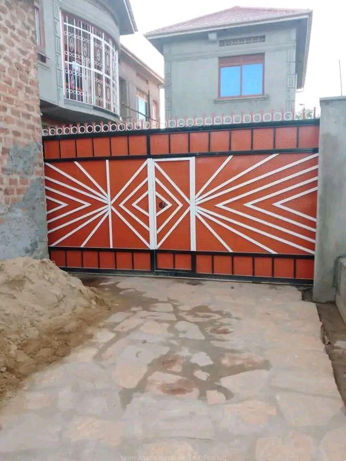 Sending gate