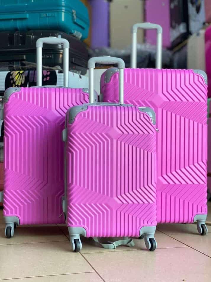 Plastic suit case