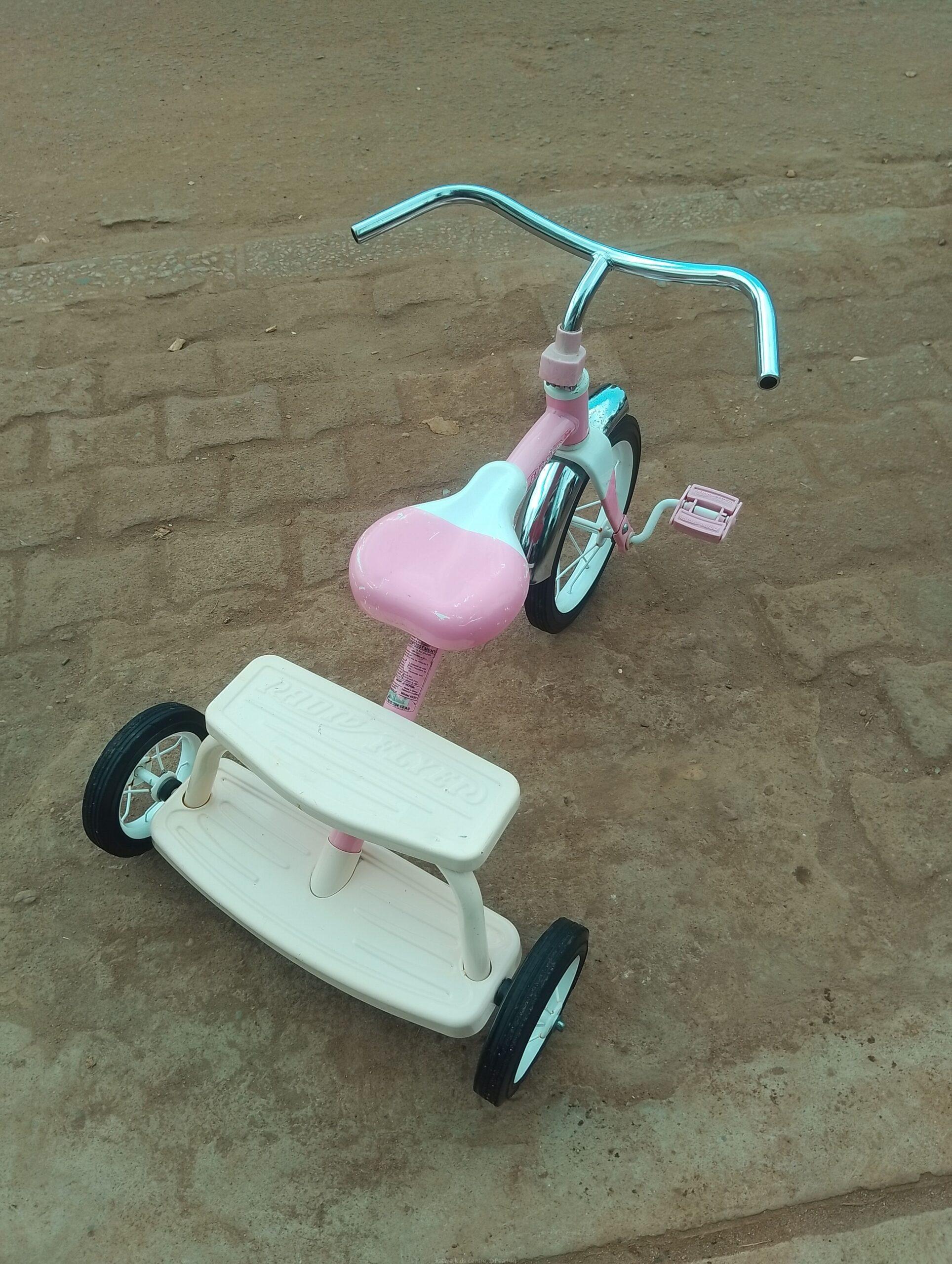 Radio flyer kids tricycle