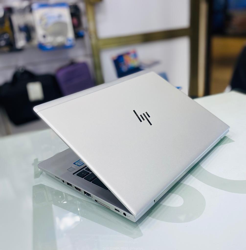 HP EliteBook 830 Intel Core i5, 8/256gb