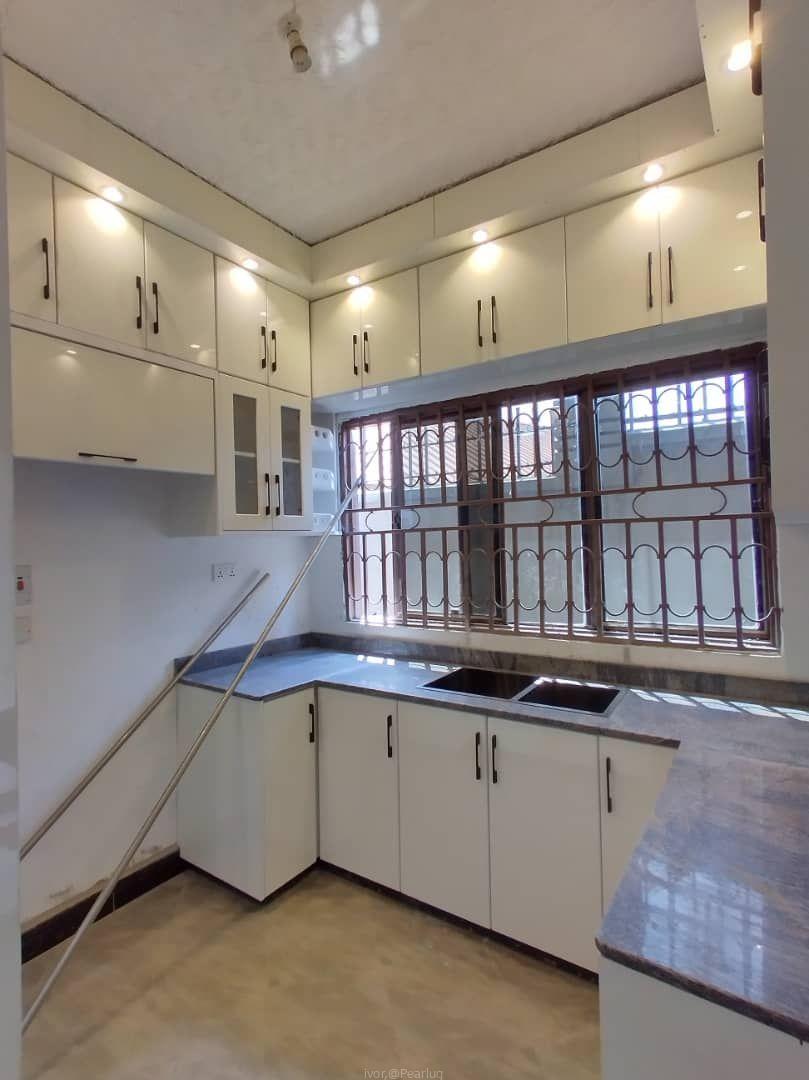 Kitchen cabinets