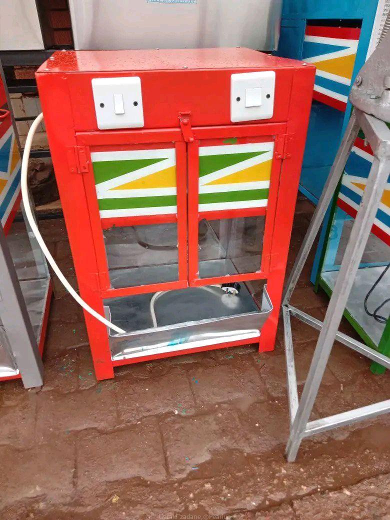 Flier and popcorn machine