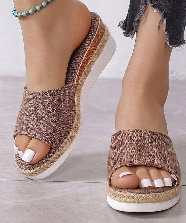 Ladies shoes