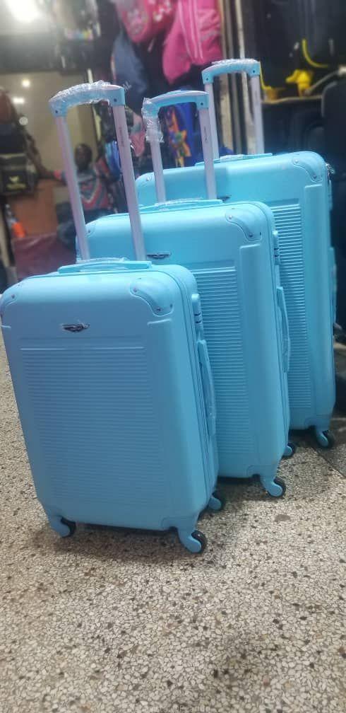 Plastic suit case